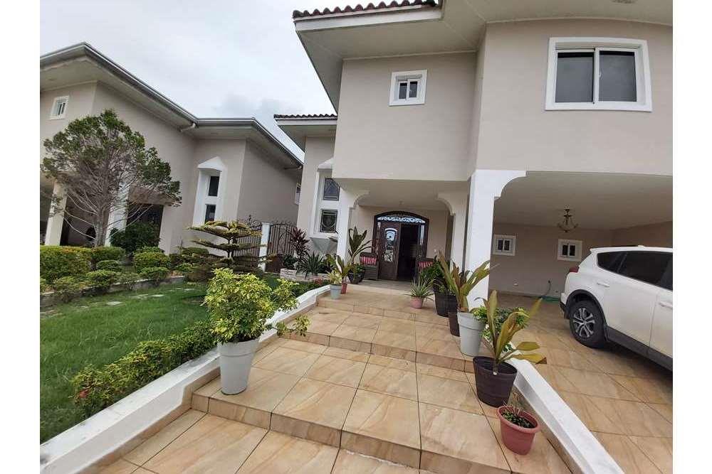 Se Vende Casa en Ciudad del Sol, Albader II, Colon