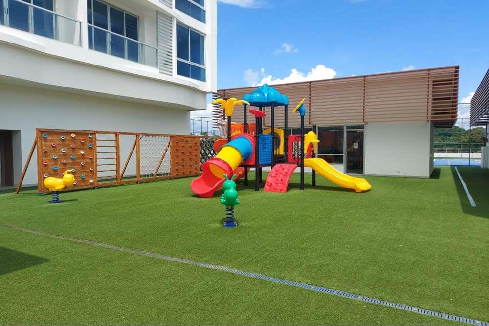 Se vende apartamento en Royal Palm, Nueva