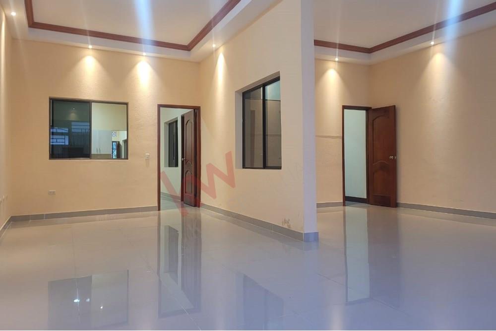 SE VENDE PRECIOSA CASA EN BARRIO CENTRICO DE ESTELI, RECIEN REMODELADA.