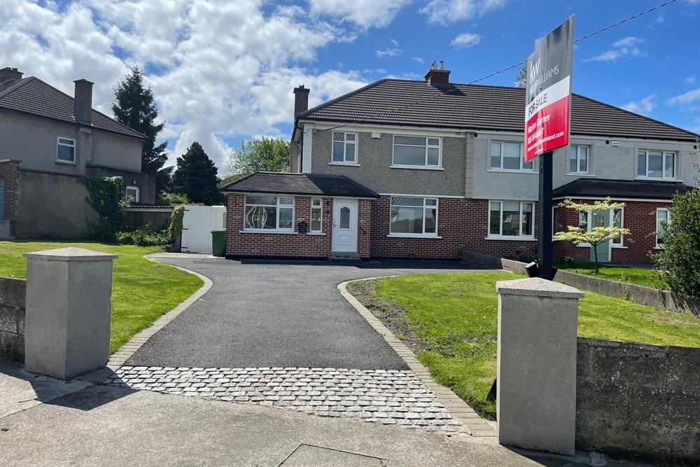 1 Ballyroan Cresent, For Sale D16P586