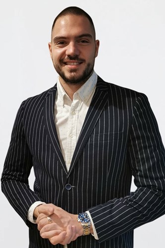 agent za nekretnine: Luka Šćepanović