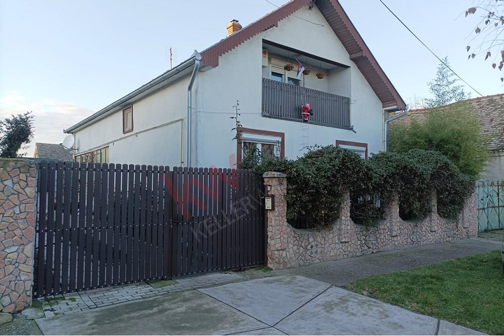 Detached House For Sale, Duška Jokića, Putinci, Ruma, Ruma, Serbia, 99.000 €