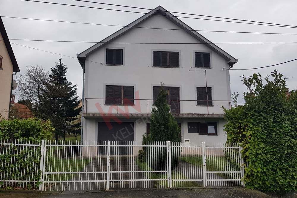 Kuća Za prodaju, Longinova, Čukarica, Beograd, Serbia, 130.000 €