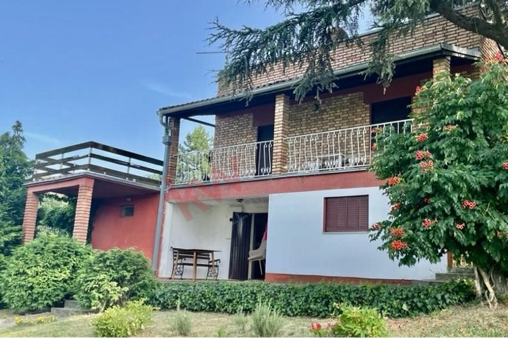 Detached House For Sale, Počenta, Inđija, Inđija, Serbia, 340.000 €