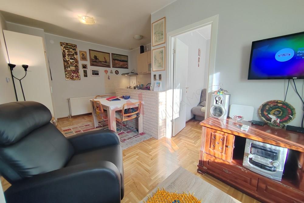 Apartment   For Sale, Nemanjina, Pančevo, Pančevo, Serbia, 70.954 €