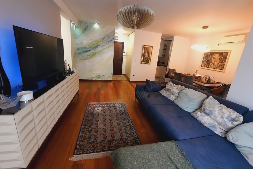 Apartment   For Sale, Bulevar oslobođenja, Voždovac, Beograd, Serbia, 269.000 €