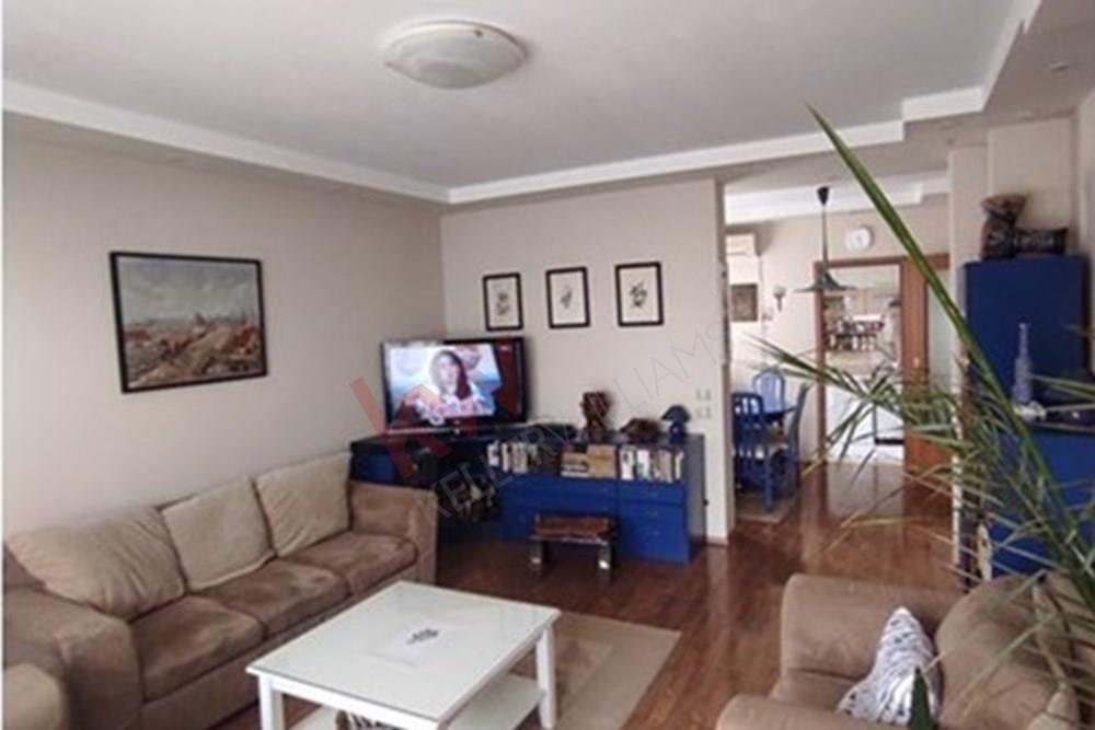 Apartment   For Sale, Vuka Karadžića, Mladenovac, Beograd, Serbia, 130.000 €