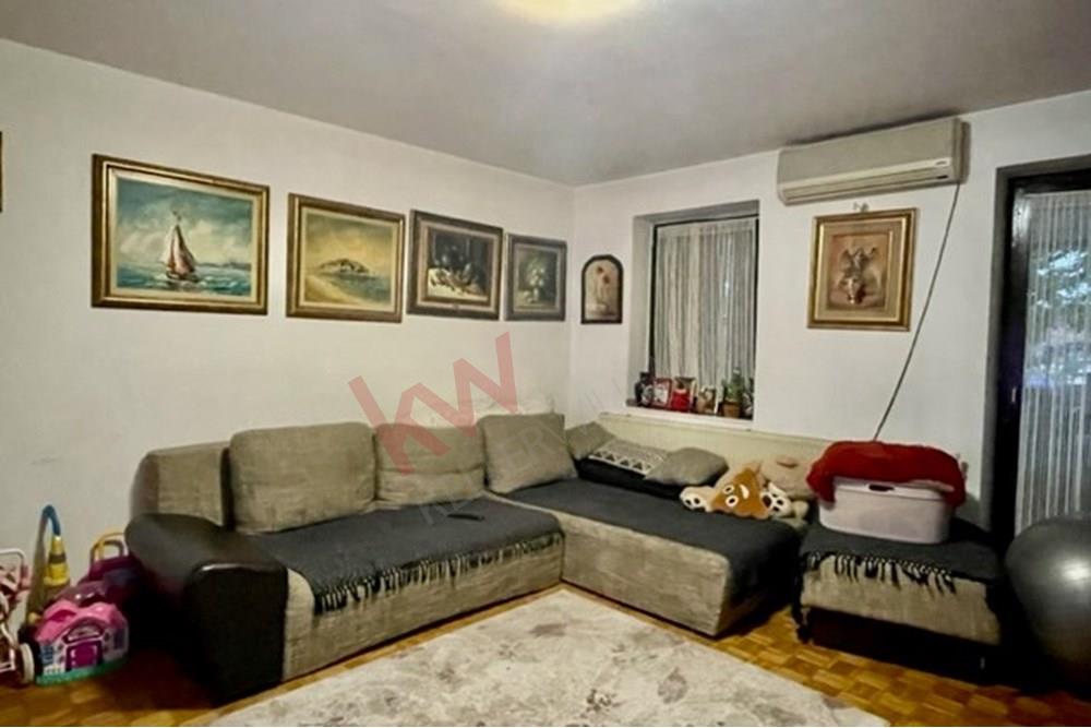 Apartment   For Sale, Bežanijskih ilegalaca, Novi Beograd, Beograd, Serbia, 210.000 €