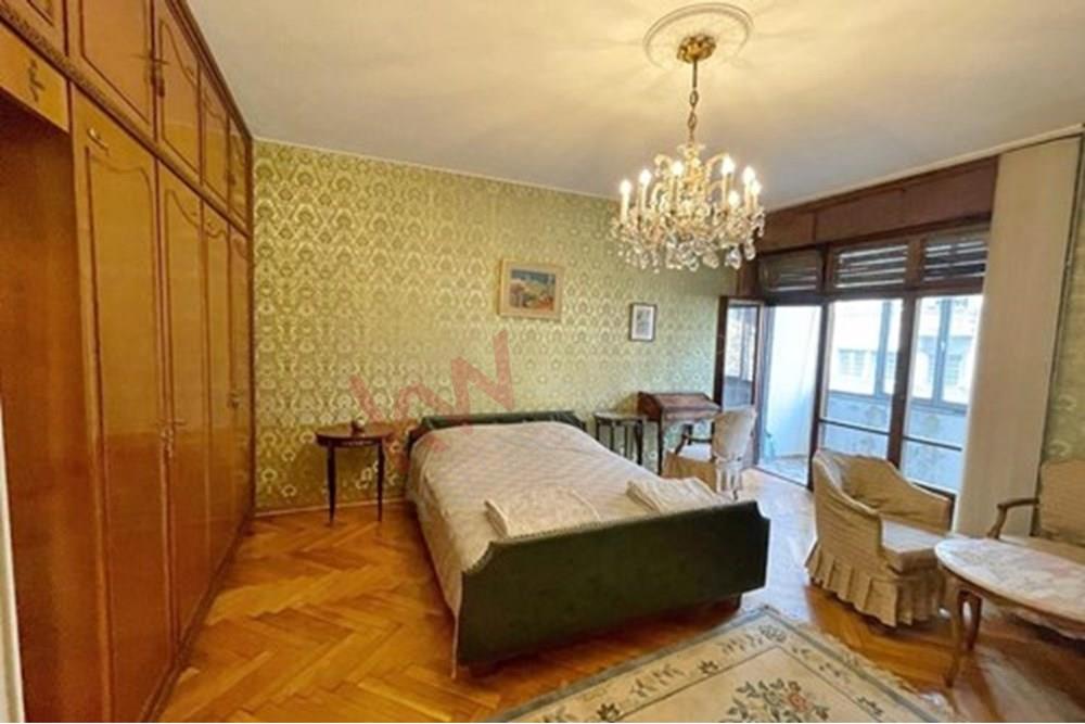 Apartment   For Sale, Resavska, Vračar, Beograd, Serbia, 380.000 €