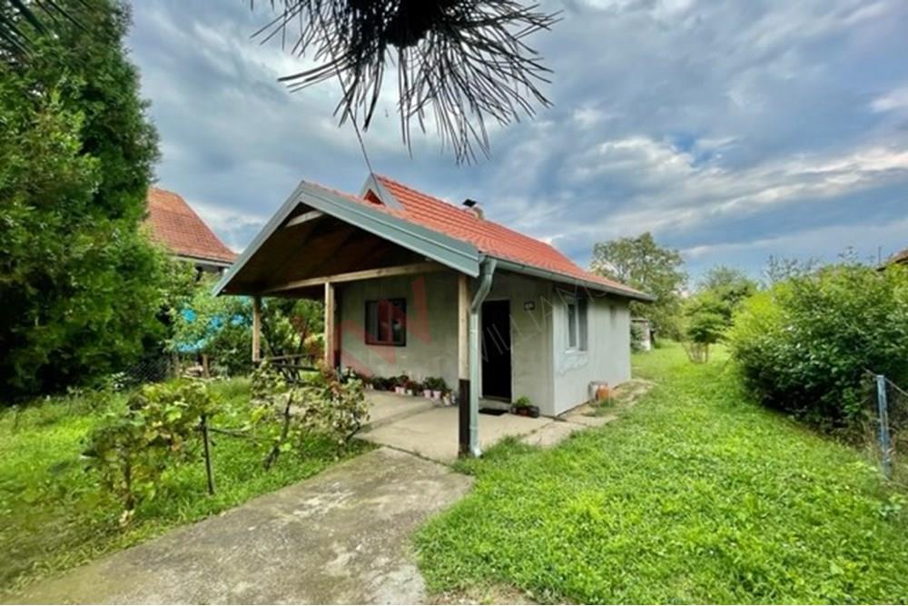Detached House For Sale, Vis, Barajevo, Beograd, Serbia, 45.000 €