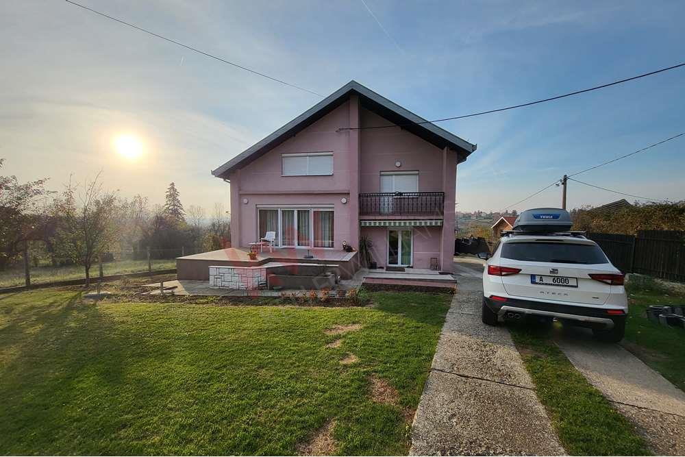 Kuća Za prodaju, Bratstva i jedinstva, Barajevo, Beograd, Serbia, 140.000 €