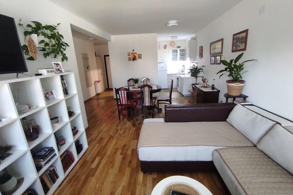Apartment   For Sale, Vladimira Ćorovića, Mladenovac, Beograd, Serbia, 63.000 €