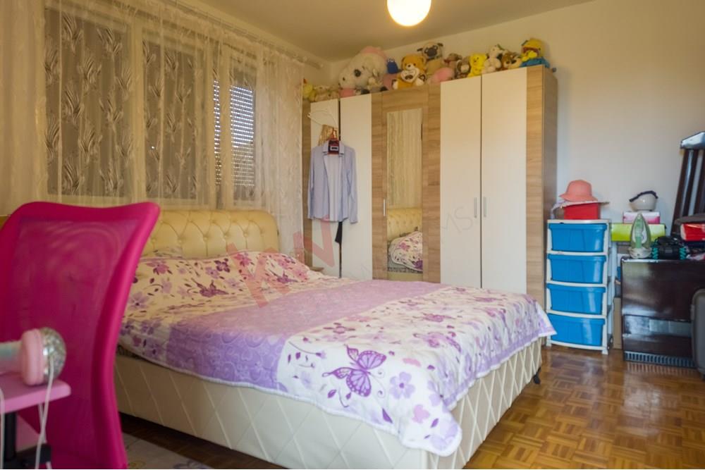 Apartment   For Sale, Ilandža Miloša Crnjanskog, Alibunar, Alibunar, Serbia, 26.500 €