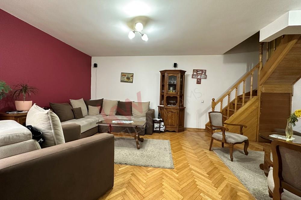 Detached House For Sale, Dobračina, Stari Grad, Beograd, Serbia, 280.000 €