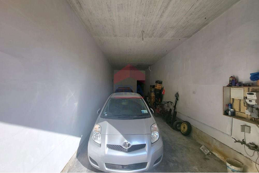 Two Car Street Level Garage in Victoria Gozo.
