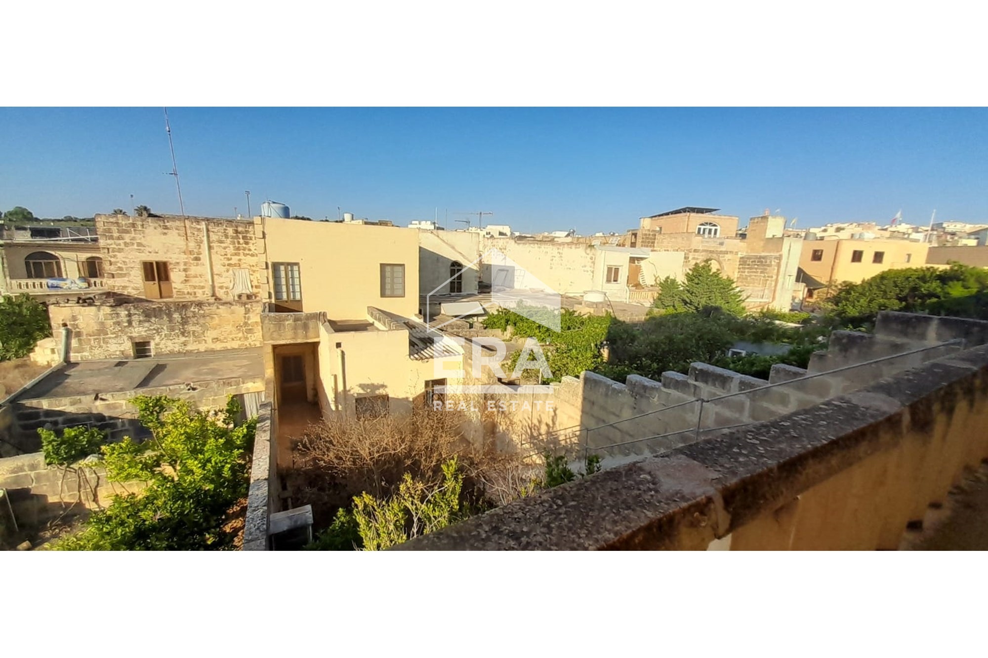 Propiedad en Kerċem