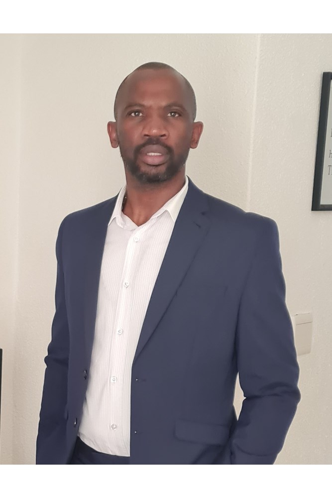 Mr. Mlungisi Hlongwane - eXp South Africa