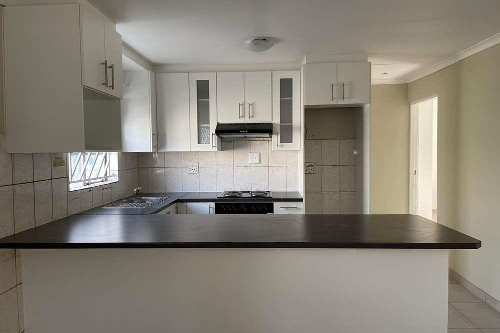 Spacious 3 Bedroom House To Rent in Delft