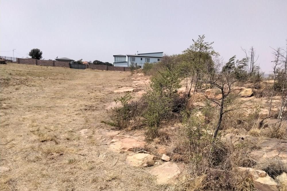 EMPTY STAND FOR SALE