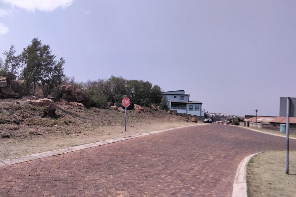 EMPTY STAND FOR SALE