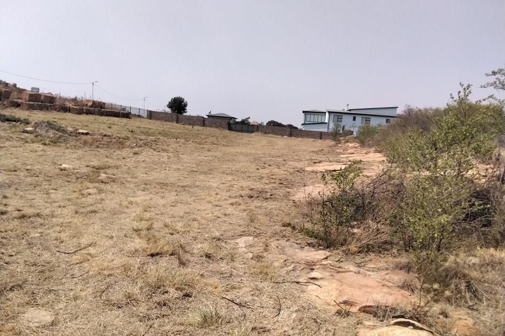 EMPTY STAND FOR SALE