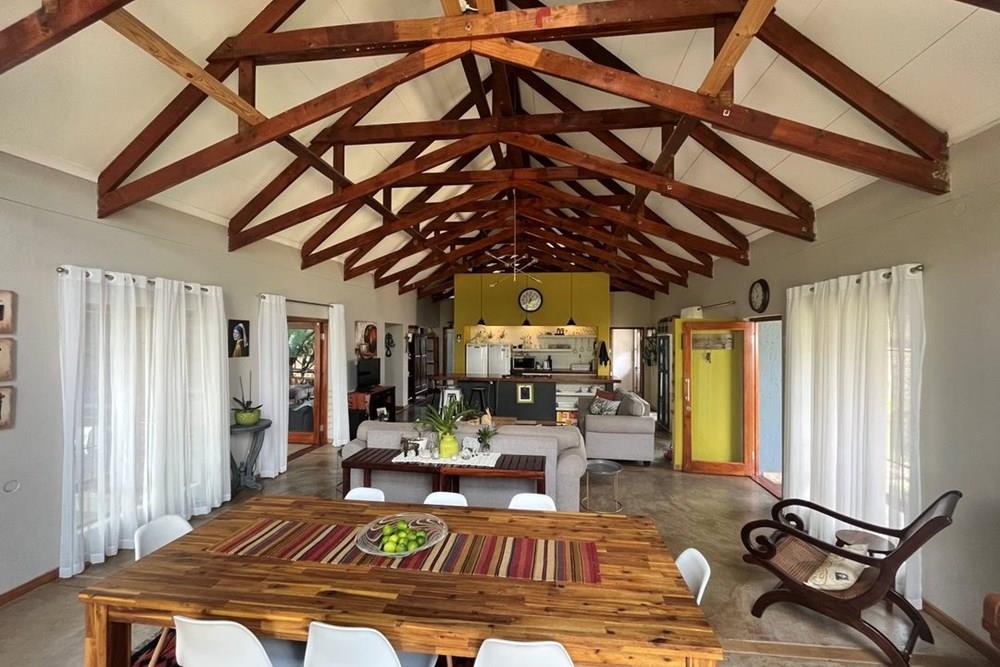 Stunning property for sale in Golden Acres, Tzaneen