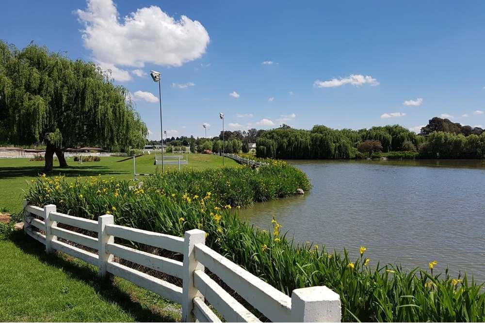 Vacant Stand For Sale in Dunblane Lifestyle & Equestrian Estate