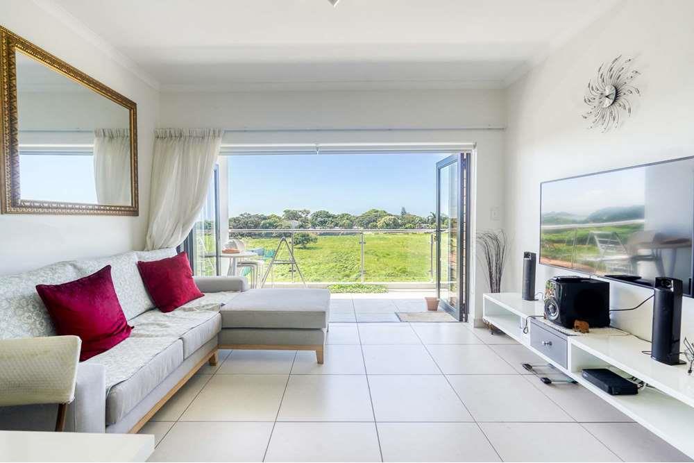 Lightinfused Pet Friendly 2 Bed Corner Unit in Umhlanga