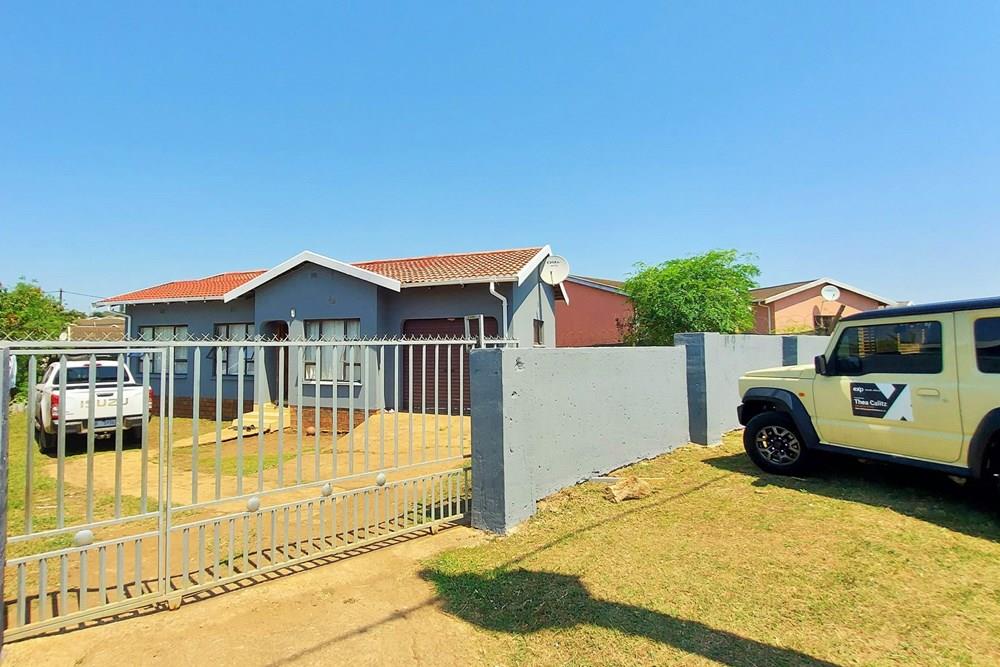 3 Bedroom home in Ngwelezane B