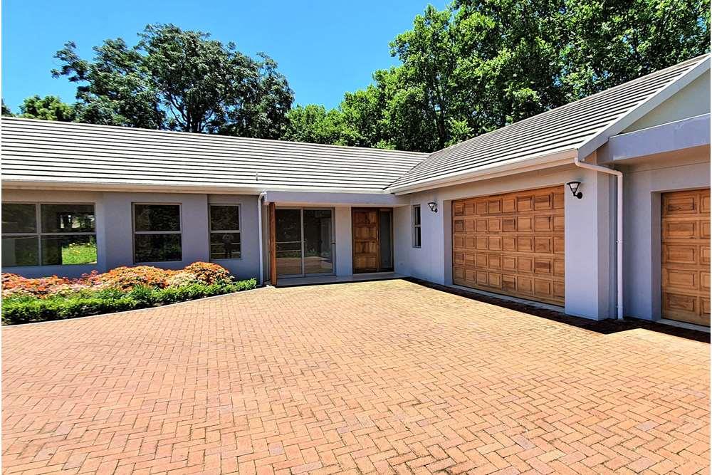 NEWLY BUILT 3 BED HOME IN POPULAR WINSTON PARK NO TRANSFER DUTY