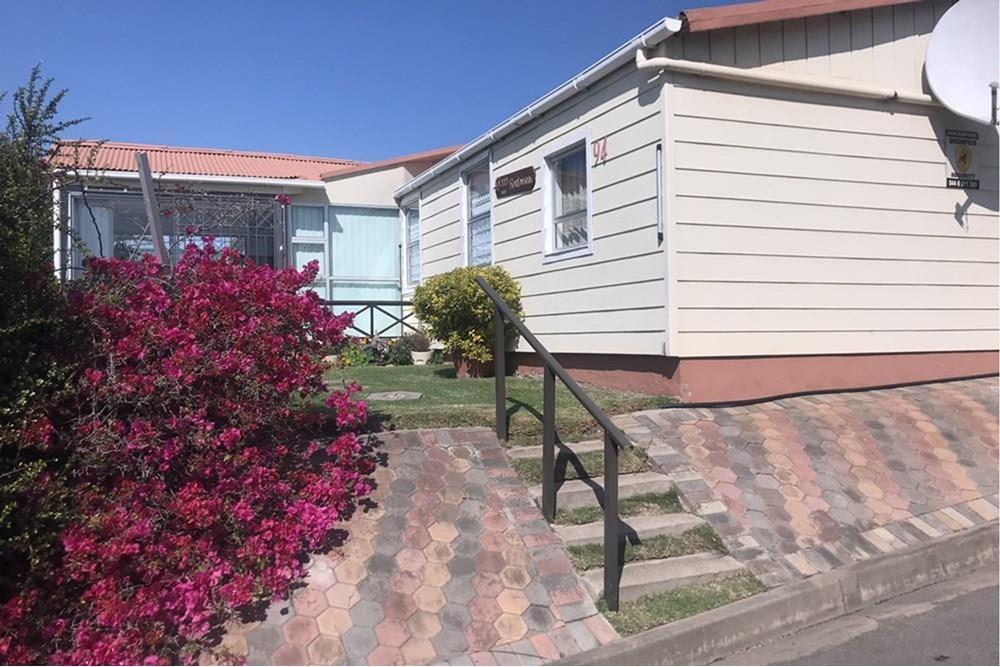 Perfect Holiday Home in Boland Park, De Bakke, Mossel Bay