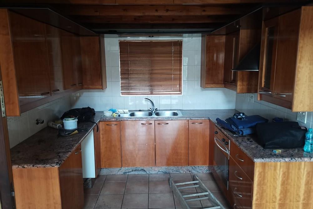 2 Bedroom Apartment for sale in Sunninghill gardens