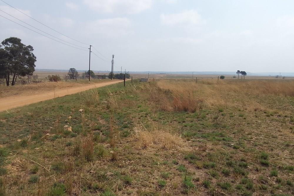 2.1 Acre Vacant Land For Sale in Homestead Apple Orchards, Walkerville