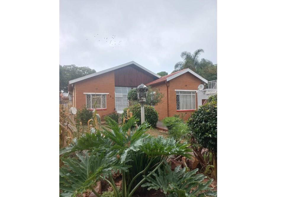 BEZ'VALLEY 4 BEDROOM HOUSE FOR SALE