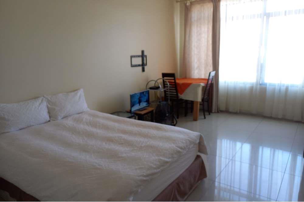 Fully Furnished Studio Apartment for Sale in Umhlanga Ridge