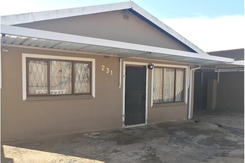 Charming 3 Bedroom House for Sale in Brookdale