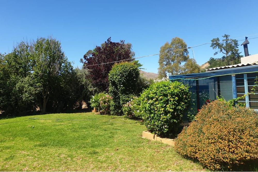 Farm for Sale in Uniondale