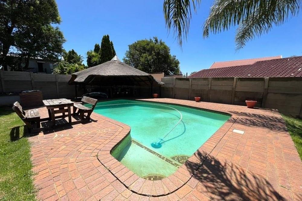 4 Bedroom home in Edenvale