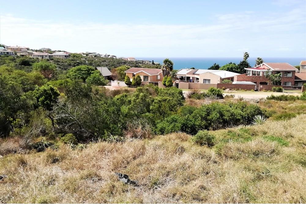 Plot with Beautiful Ocean View for Sale in Dana Bay, Mossel Bay