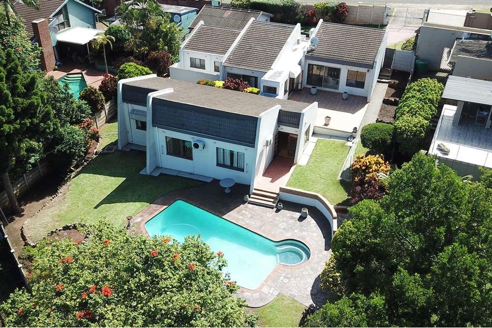 4 Bedroom Luxury Home in Fairview