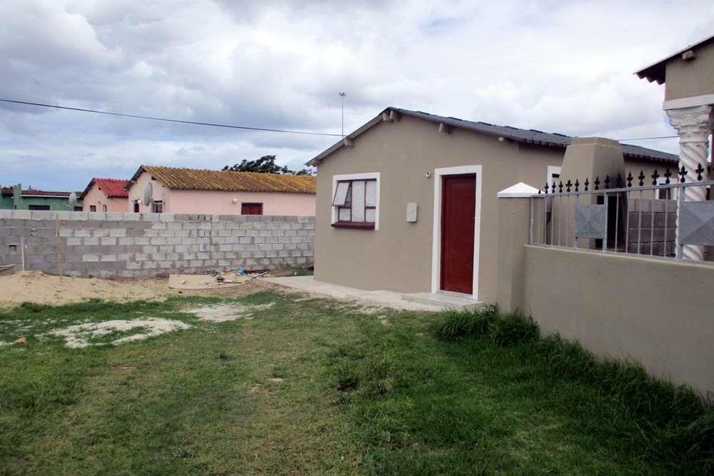 NEWLY RENOVATED 2 BEDROOM HOUSE IN MOTHERWELL NU7