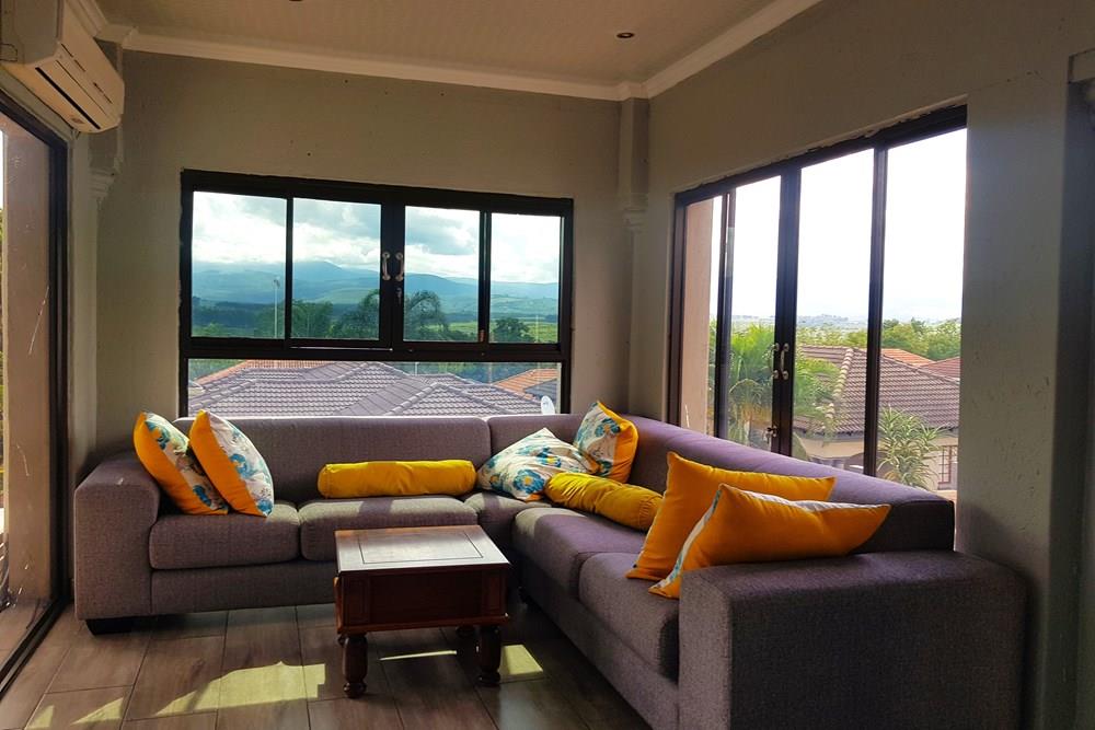 FAMILY HOME FOR SALE IN GOLDEN ACRES ESTATE, TZANEEN