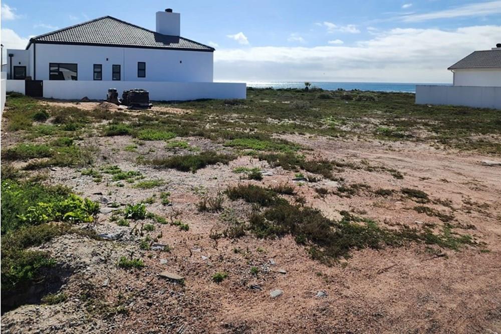 Distinct Vacant Stand, Sandy Point Beach Estate, St Helena Bay