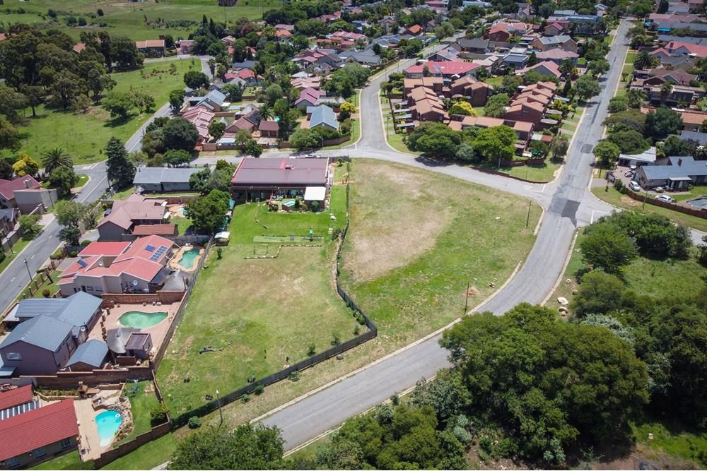 Huge Potential! Home Office Residential Development Business Zoned Business 3!