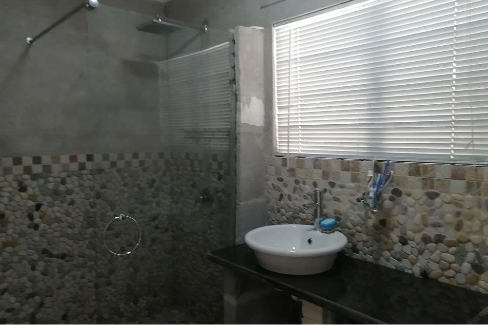 Modern and Beautiful, The Hague, Delft