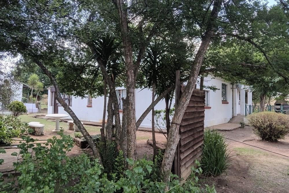 Prime Corner 1.6 Hectare Business Land R82 Access & Brilliant