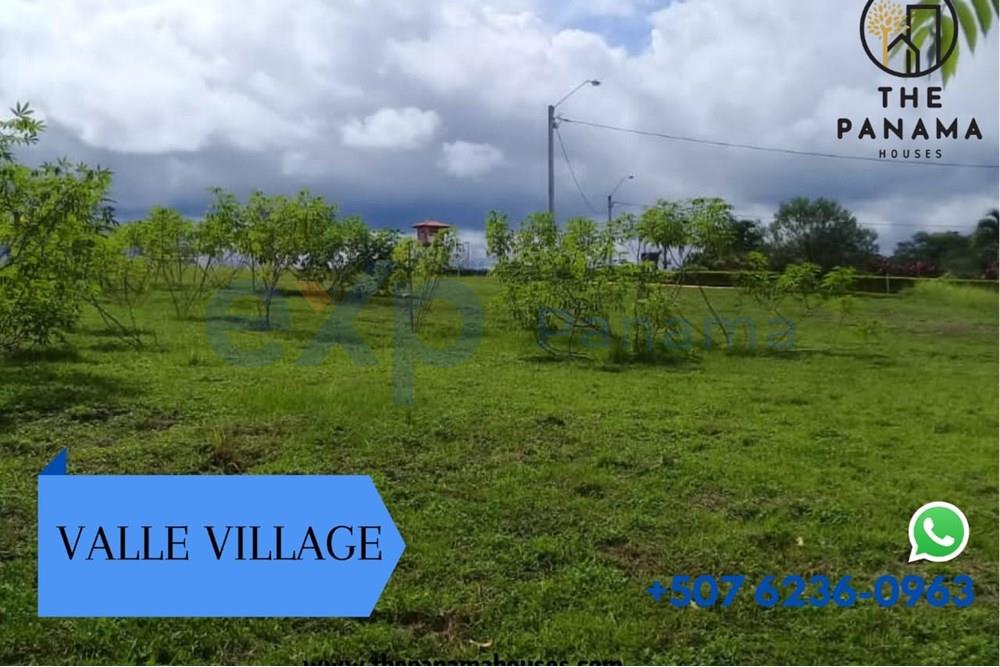Land for sale in Anton, Valle Village 1142 m2