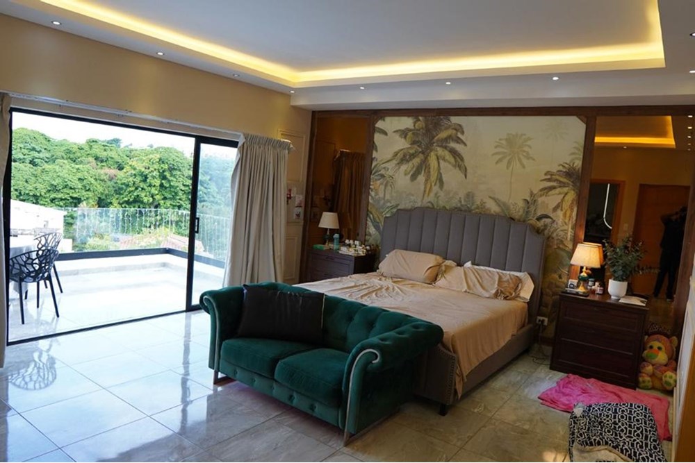 Property view 16