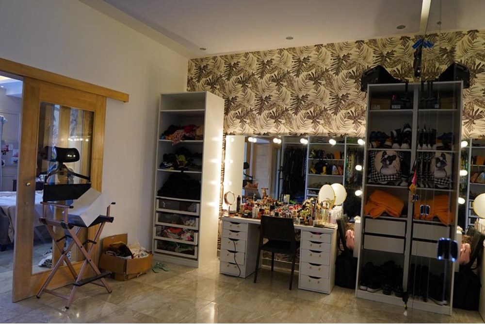 Property view 18