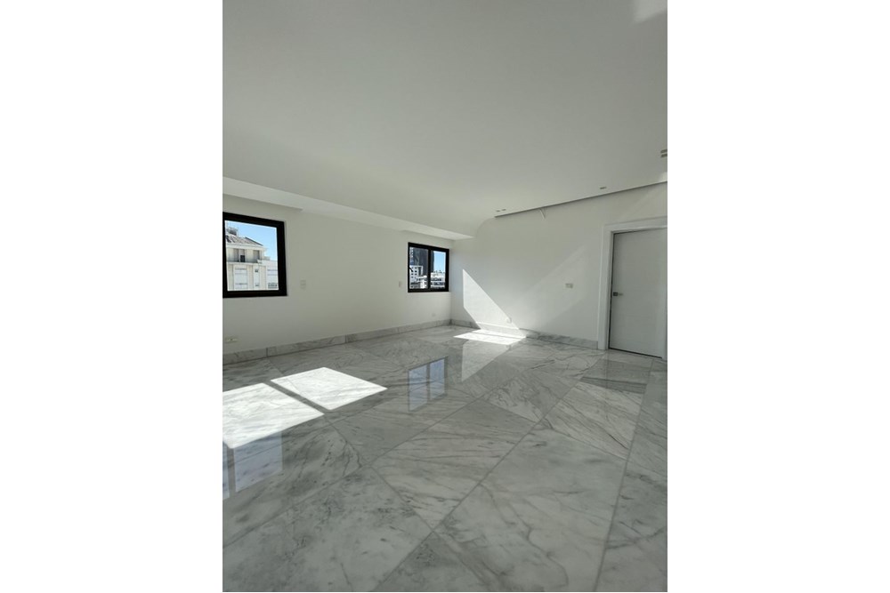 Property view 15